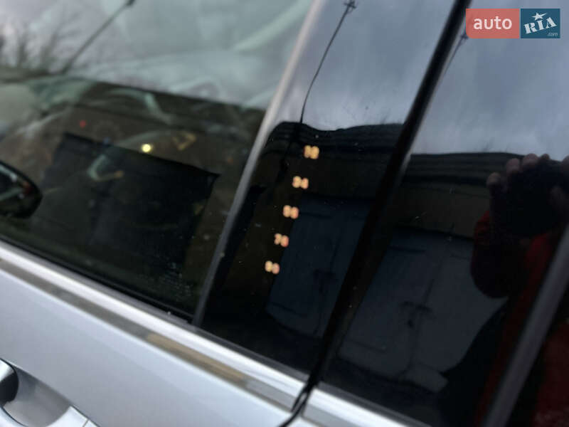 Седан Ford Fusion 2015 в Ровно фото 32 Седан Ford Fusion 2015 в Ровно