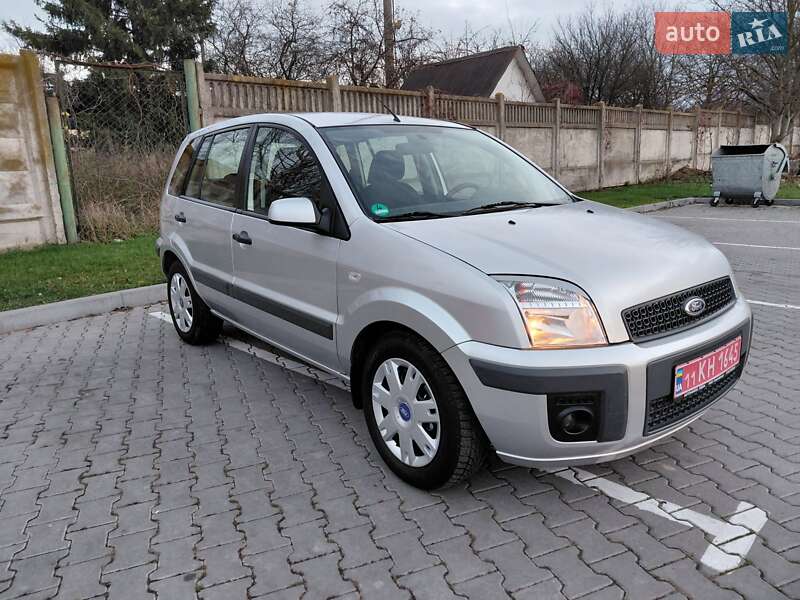 Хэтчбек Ford Fusion 2008 в Виннице