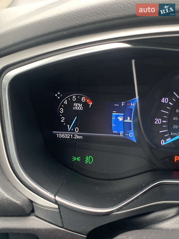 Седан Ford Fusion 2015 в Києві