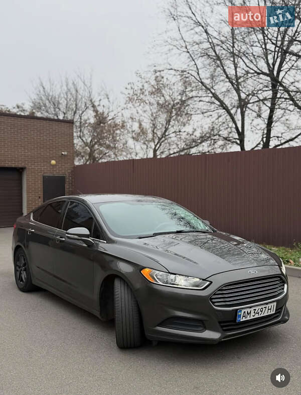 Седан Ford Fusion 2015 в Харькове