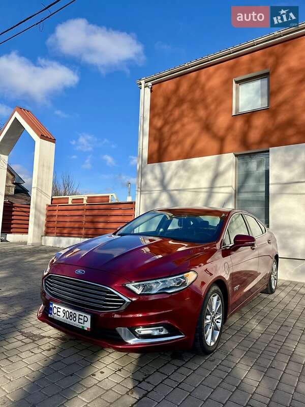 Седан Ford Fusion 2016 в Чернівцях