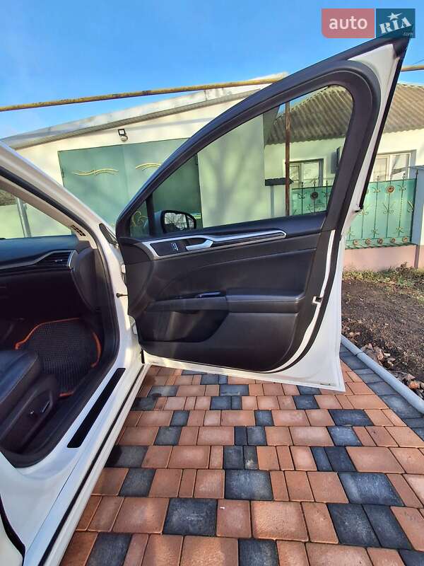 Седан Ford Fusion 2013 в Беляевке