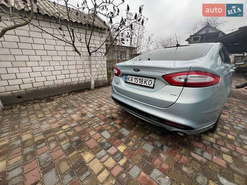Седан Ford Fusion 2013 в Василькові