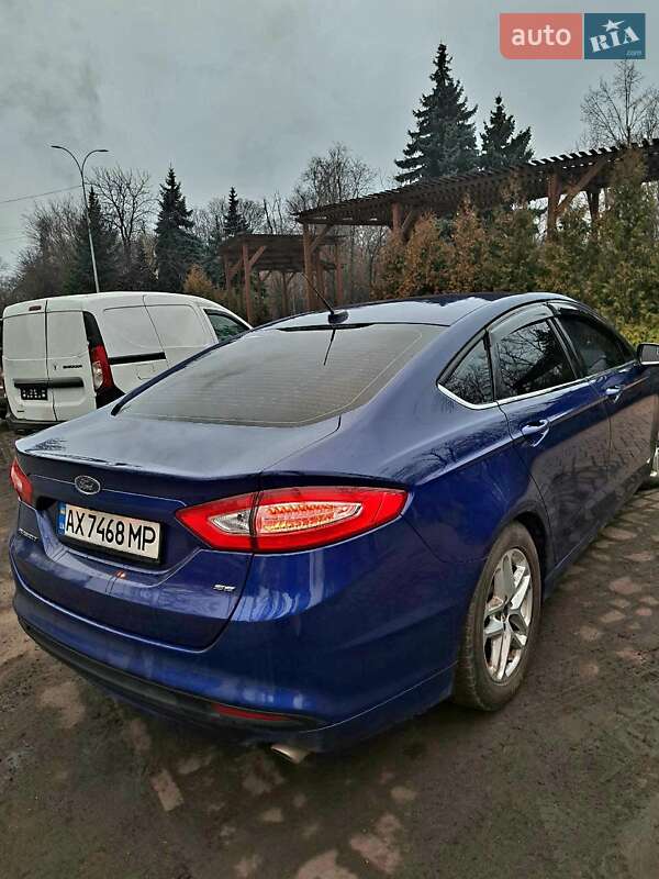 Седан Ford Fusion 2015 в Балаклії