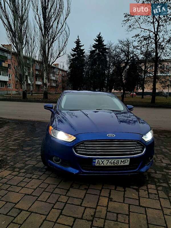 Седан Ford Fusion 2015 в Балаклії