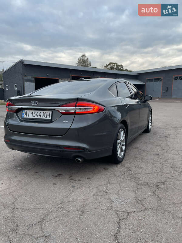 Седан Ford Fusion 2017 в Житомирі