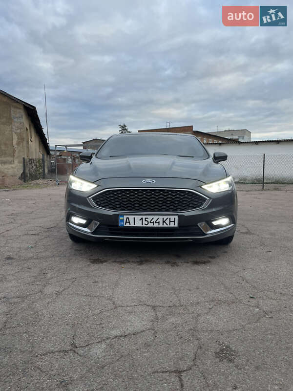 Седан Ford Fusion 2017 в Житомирі