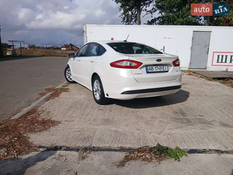 Седан Ford Fusion 2015 в Сумах