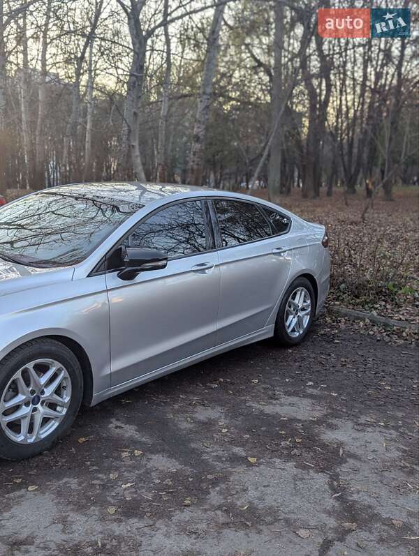 Седан Ford Fusion 2015 в Луцьку фото 4 Седан Ford Fusion 2015 в Луцьку