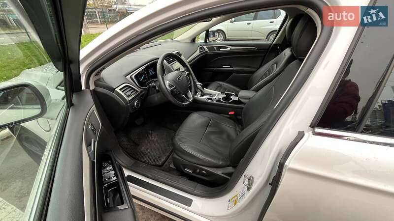 Седан Ford Fusion 2015 в Киеве