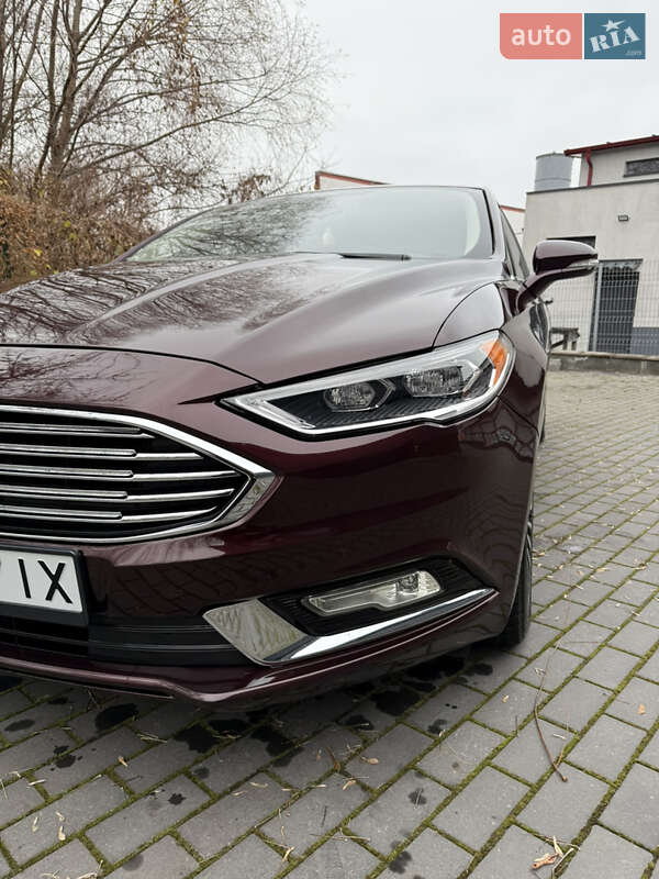 Седан Ford Fusion 2017 в Ровно