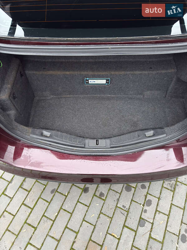 Седан Ford Fusion 2017 в Ровно