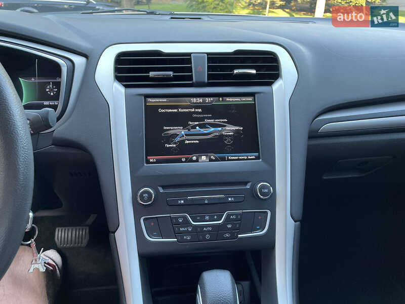 Седан Ford Fusion 2015 в Днепре