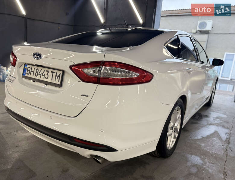 Седан Ford Fusion 2015 в Одессе