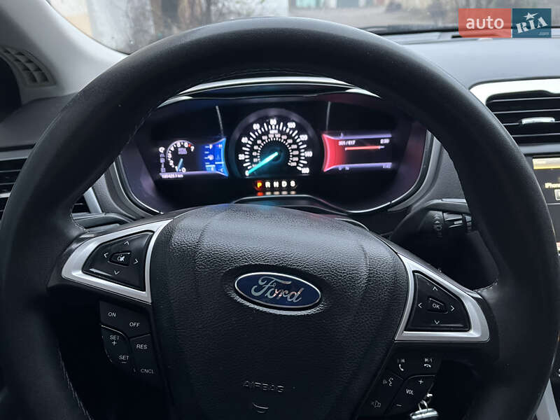 Седан Ford Fusion 2012 в Броварах