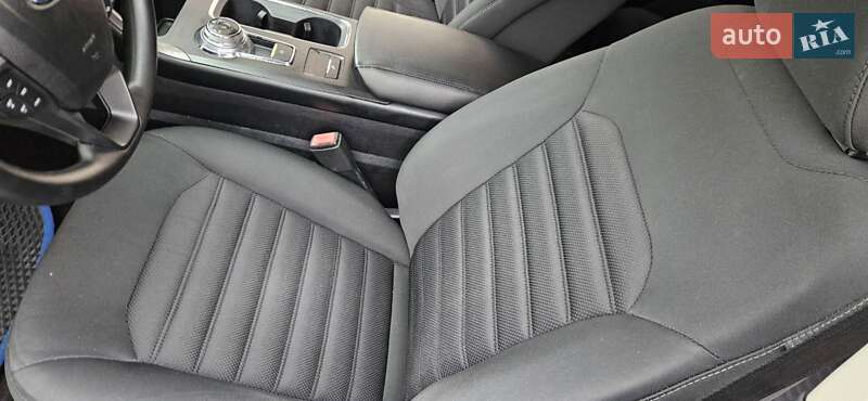 Седан Ford Fusion 2017 в Желтых Водах