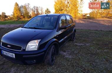 Хетчбек Ford Fusion 2004 в Сарнах