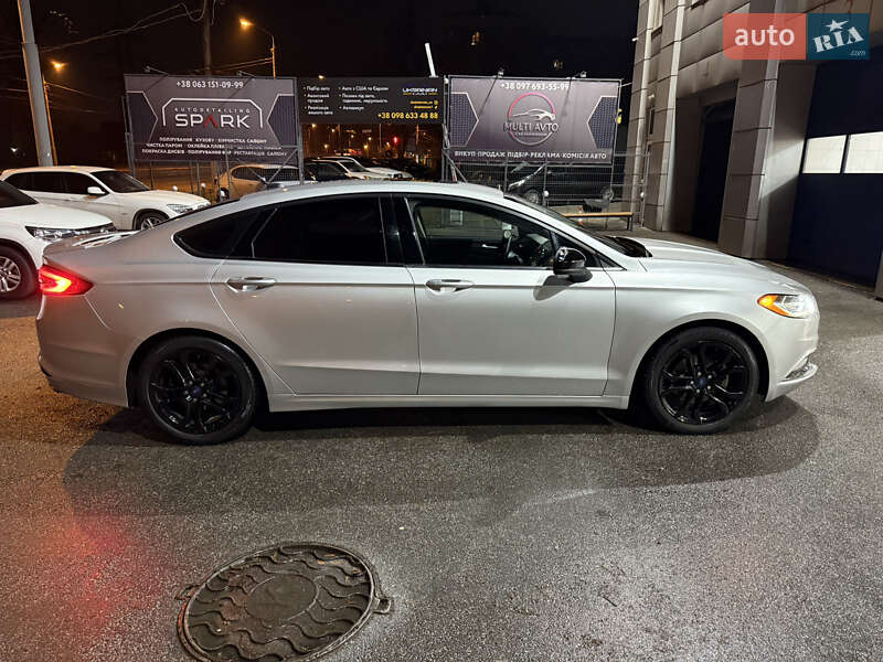 Седан Ford Fusion 2018 в Дніпрі
