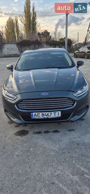 Седан Ford Fusion 2015 в Харькове