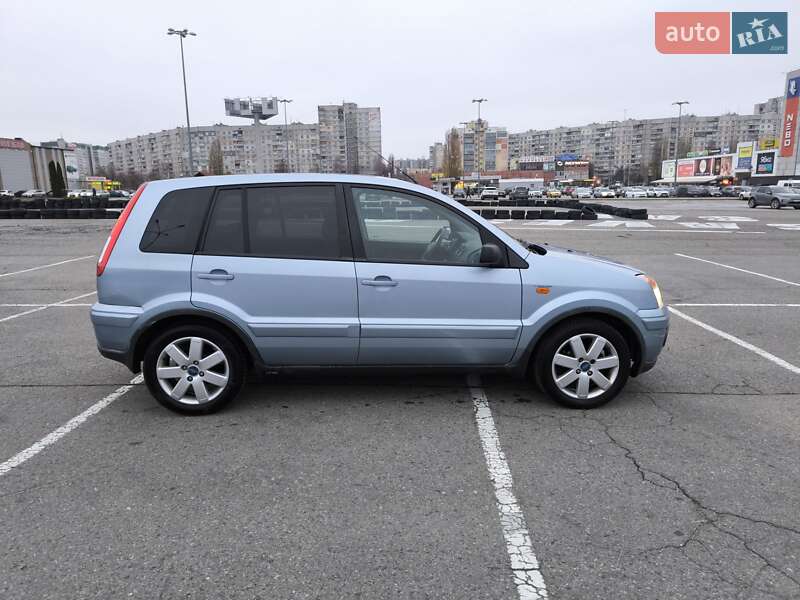 Хетчбек Ford Fusion 2008 в Харкові