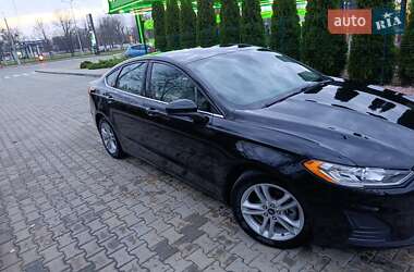 Седан Ford Fusion 2020 в Кременчуці
