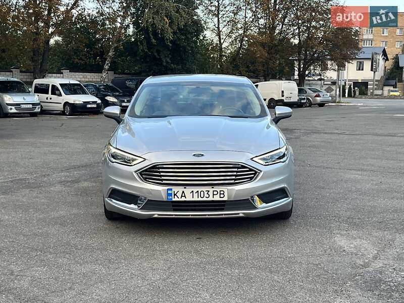 Седан Ford Fusion 2017 в Киеве фото 3 Седан Ford Fusion 2017 в Киеве