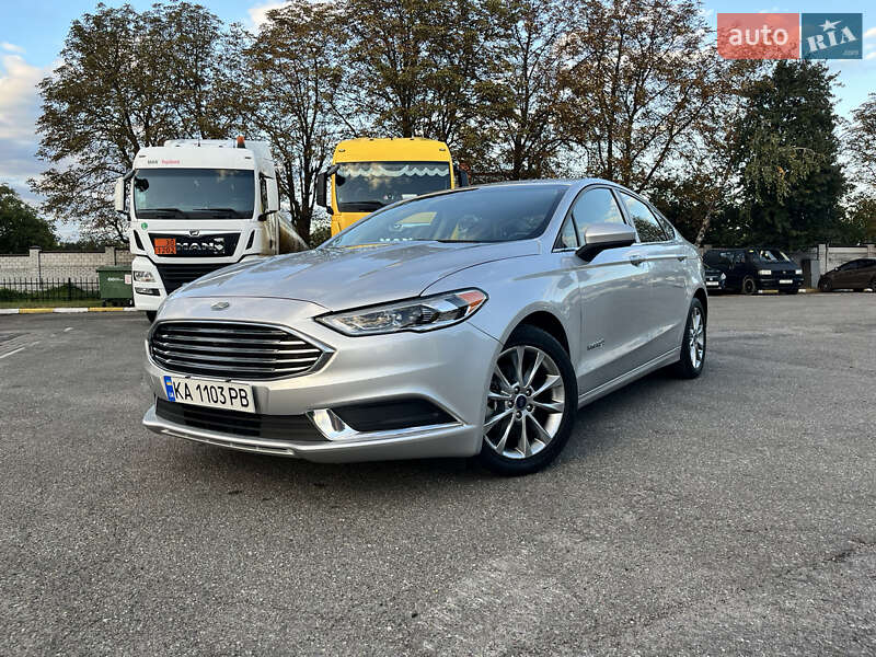 Седан Ford Fusion 2017 в Киеве фото 24 Седан Ford Fusion 2017 в Киеве