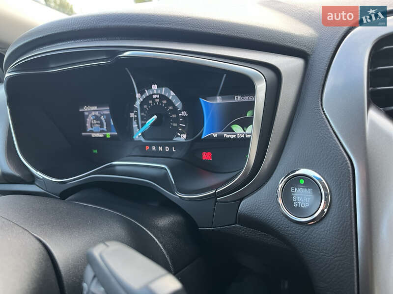 Седан Ford Fusion 2017 в Киеве фото 32 Седан Ford Fusion 2017 в Киеве