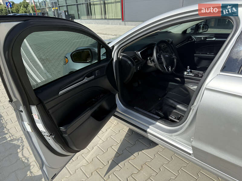 Седан Ford Fusion 2019 в Калуші фото 11 Седан Ford Fusion 2019 в Калуші