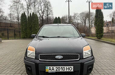 Хэтчбек Ford Fusion 2008 в Прилуках