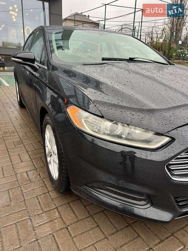 Седан Ford Fusion 2013 в Киеве