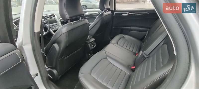 Седан Ford Fusion 2015 в Запорожье