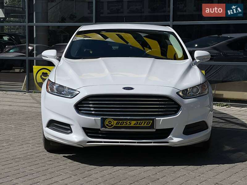 Седан Ford Fusion 2015 в Ивано-Франковске фото 2 Седан Ford Fusion 2015 в Ивано-Франковске