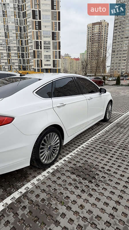 Седан Ford Fusion 2015 в Киеве фото 19 Седан Ford Fusion 2015 в Киеве