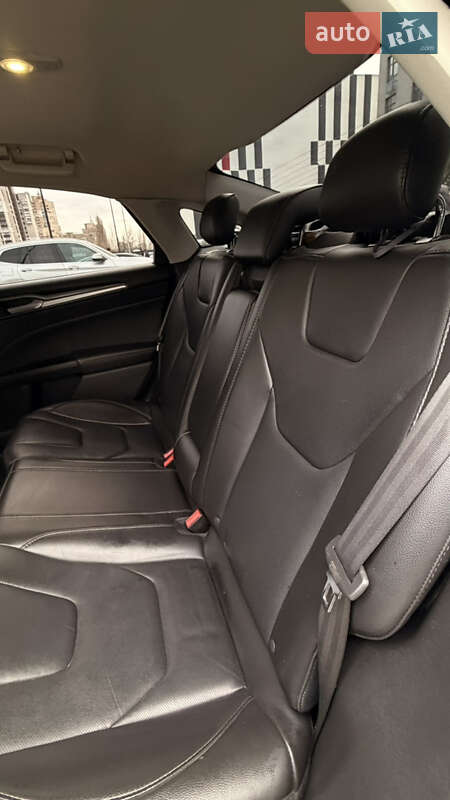 Седан Ford Fusion 2015 в Киеве фото 38 Седан Ford Fusion 2015 в Киеве