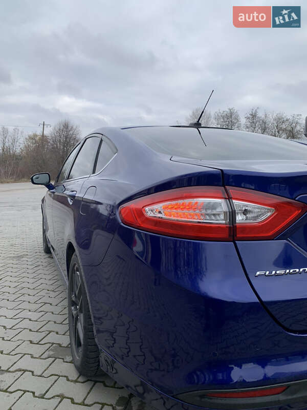 Седан Ford Fusion 2016 в Хмельницком