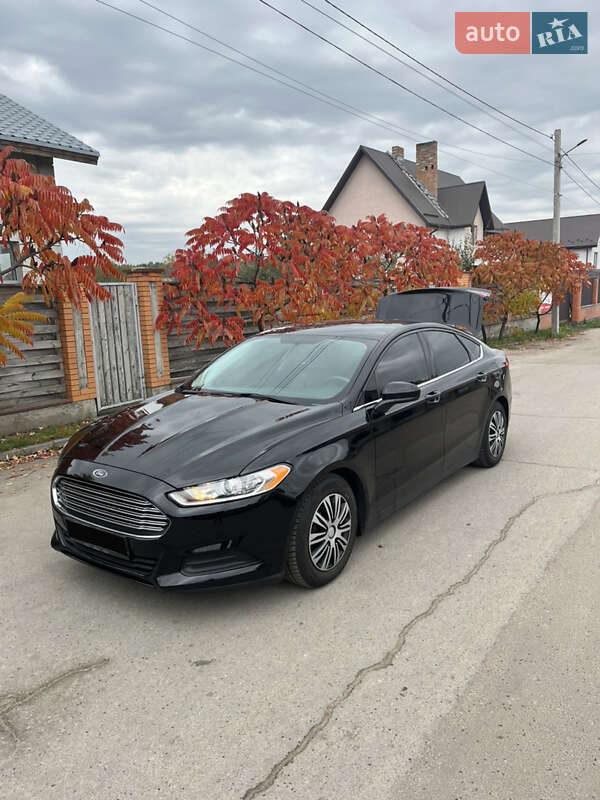 Седан Ford Fusion 2016 в Житомирі