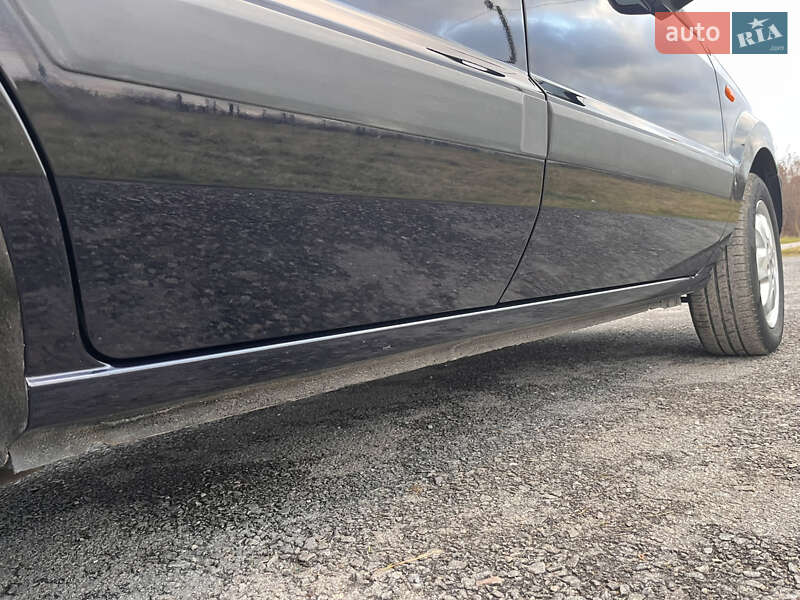 Хэтчбек Ford Fusion 2006 в Звягеле