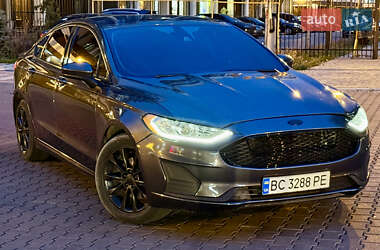 Седан Ford Fusion 2018 в Киеве