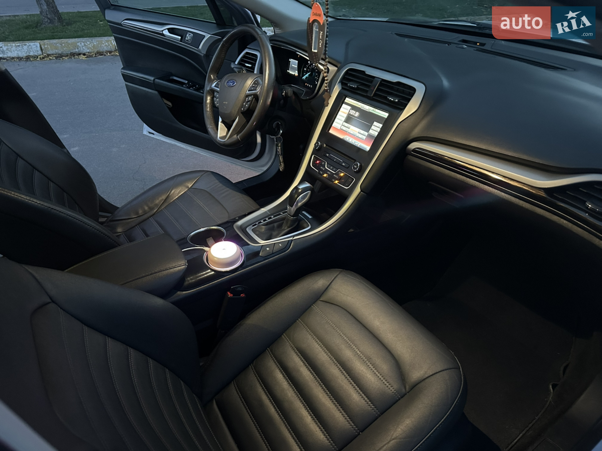 2015 Ford Fusion - мініатюра 19