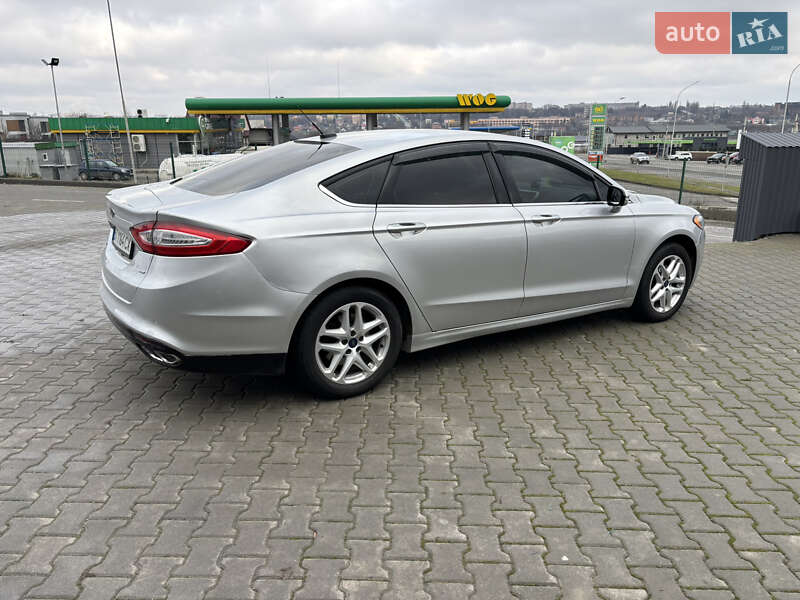 Седан Ford Fusion 2016 в Кам'янець-Подільському фото 3 Седан Ford Fusion 2016 в Кам'янець-Подільському