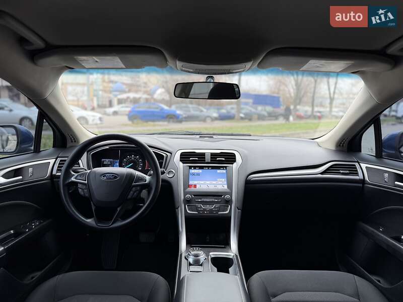 Седан Ford Fusion 2017 в Києві
