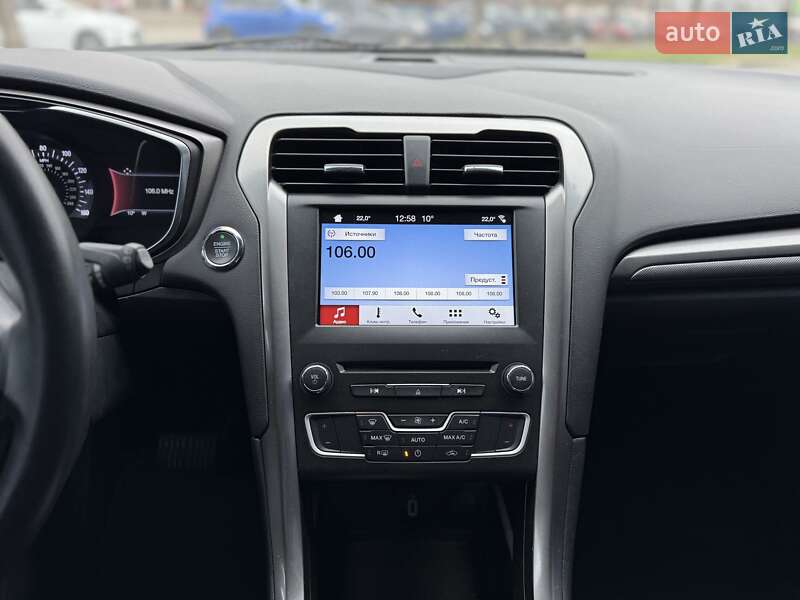 Седан Ford Fusion 2017 в Києві