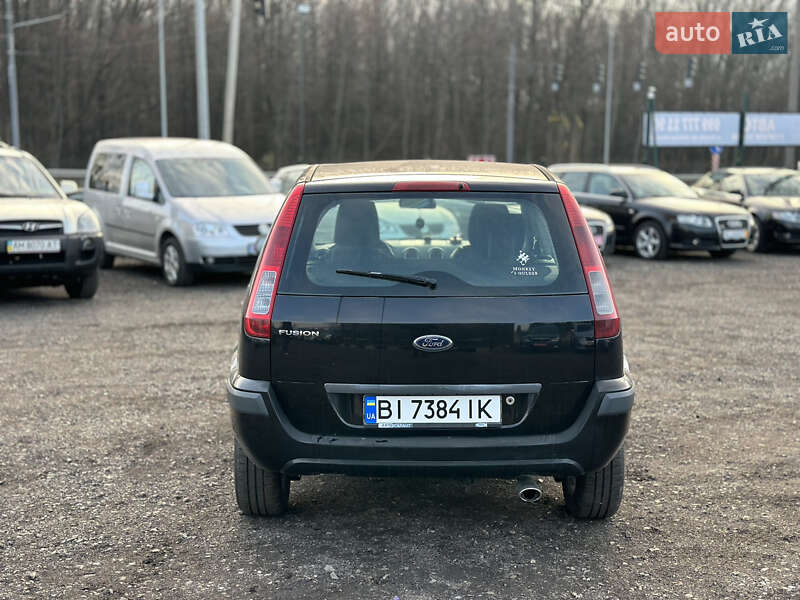 Хетчбек Ford Fusion 2008 в Полтаві