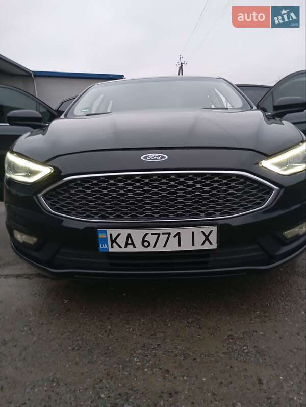 Седан Ford Fusion 2017 в Вишгороді