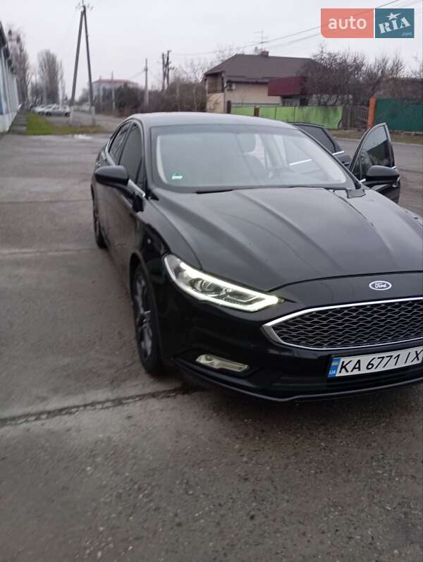 Седан Ford Fusion 2017 в Вишгороді