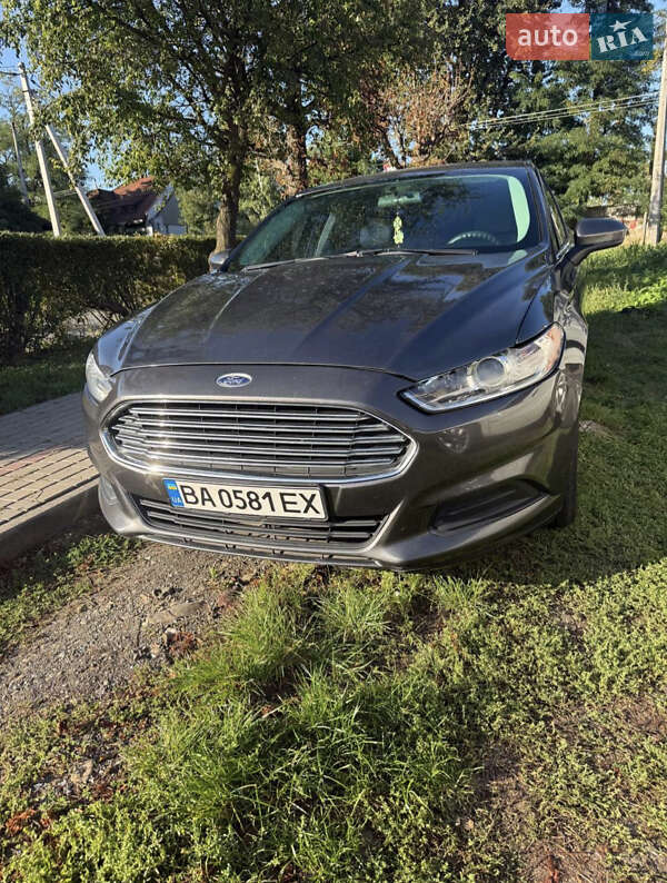 Ford Fusion 2015