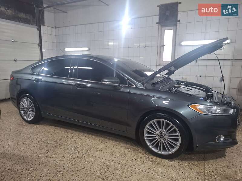 Седан Ford Fusion 2015 в Харькове фото 4 Седан Ford Fusion 2015 в Харькове