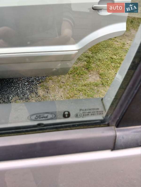 Хетчбек Ford Fusion 2010 в Рівному