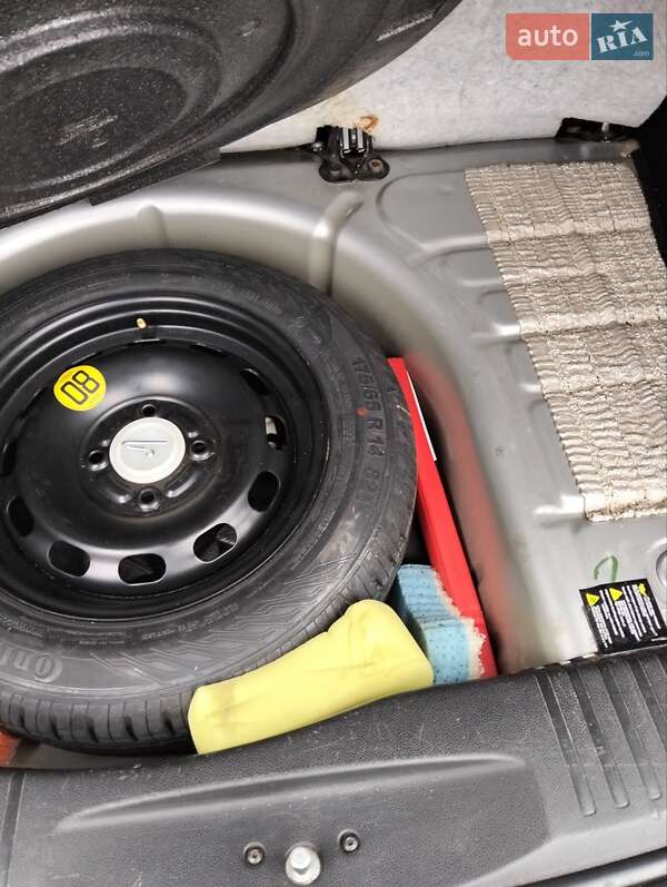 Хетчбек Ford Fusion 2010 в Рівному